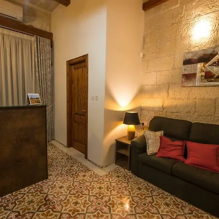 Quayside Apartment *