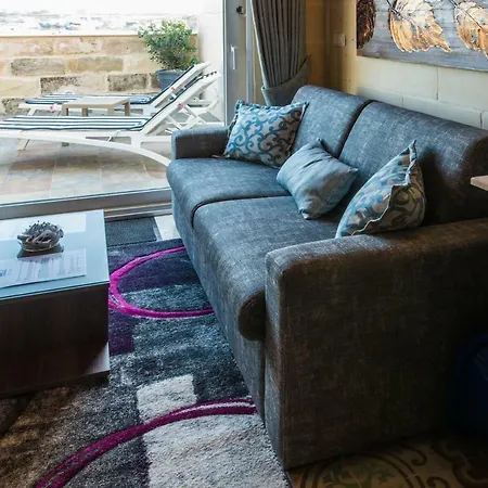 Quayside Apartment