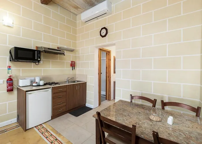 Quayside * مرسلوك